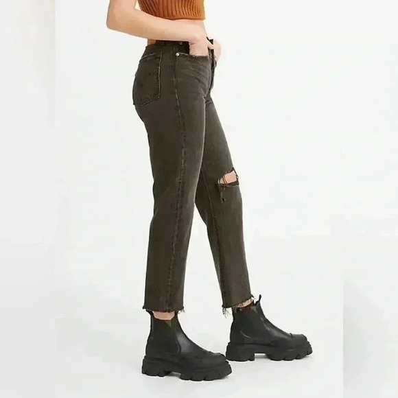 Levi’s Wedgie Straight Leg Size 30 - Picture 1 of 8